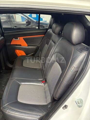 Kia Sportage 2011, 191,000 km - 2.0 l - Quba