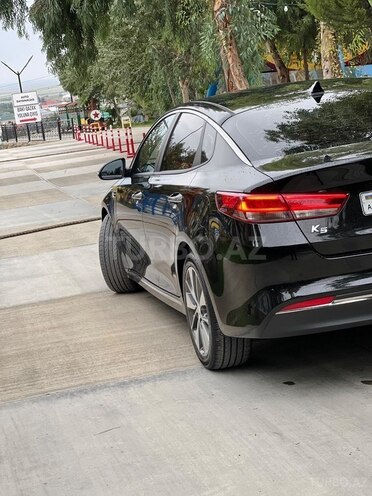 Kia K5 2017, 209,775 km - 1.7 l - Şirvan