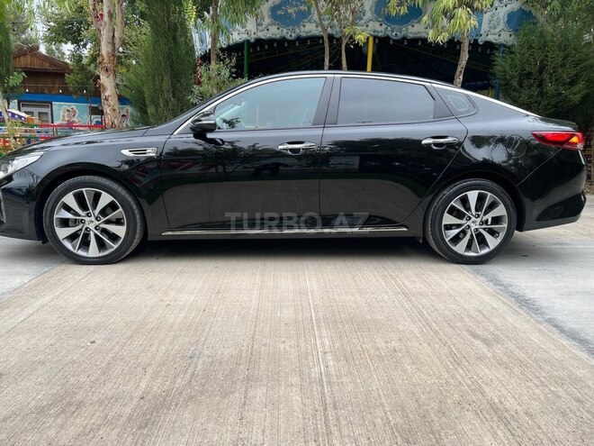 Kia K5 2017, 209,775 km - 1.7 l - Şirvan