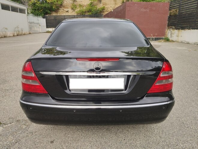 Mercedes E 320 2004, 264,000 km - 3.2 l - Bakı