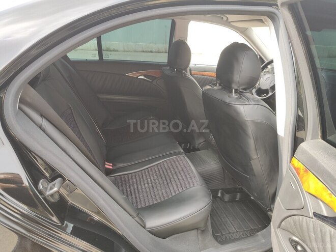 Mercedes E 320 2004, 264,000 km - 3.2 l - Bakı