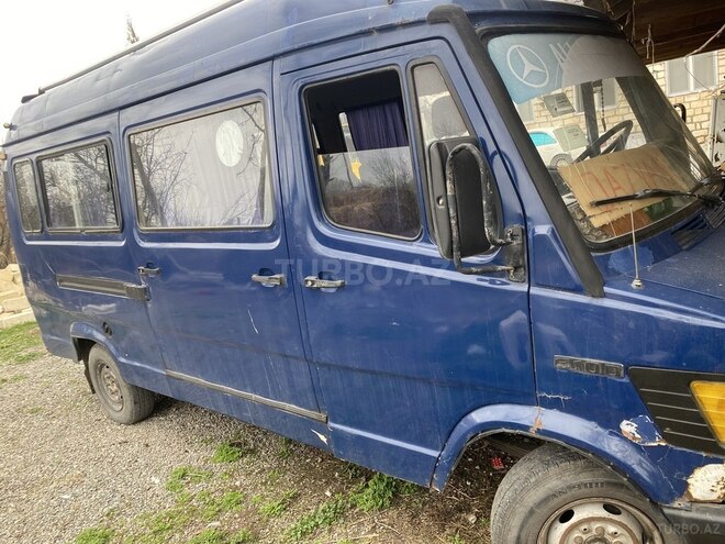 Mercedes 208 D 1992, 877,000 km - 2.5 l - Tərtər