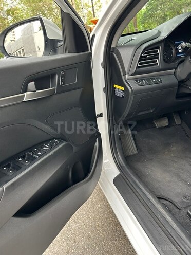 Hyundai Avante 2019, 194,000 km - 1.6 l - Bakı