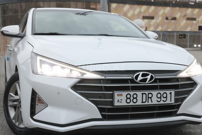 Hyundai Avante 2019, 194,000 km - 1.6 l - Bakı