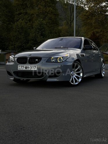 BMW 525 2006, 302,000 km - 2.5 l - Bakı