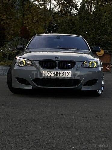 BMW 525 2006, 302,000 km - 2.5 l - Bakı