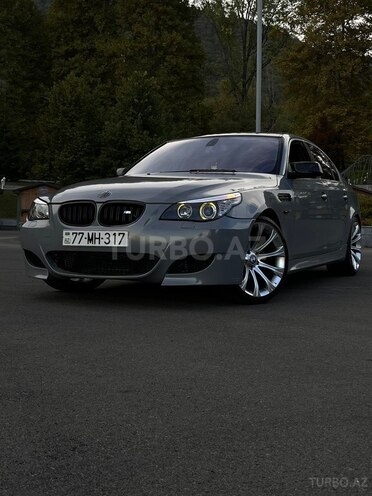 BMW 525 2006, 302,000 km - 2.5 l - Bakı