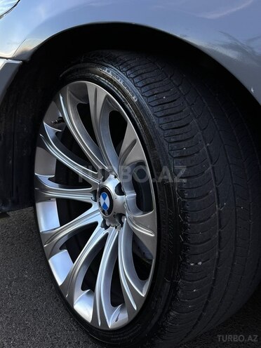 BMW 525 2006, 302,000 km - 2.5 l - Bakı