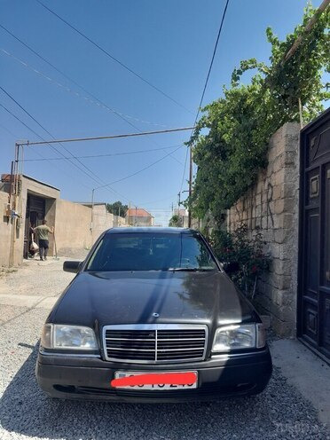 Mercedes C 220 1994, 890,000 km - 2.2 l - Bakı