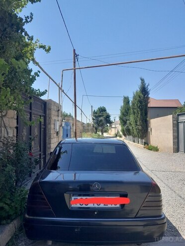 Mercedes C 220 1994, 890,000 km - 2.2 l - Bakı