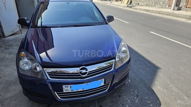 Opel Astra 2010, 301,200 km - 1.4 l - Şəki