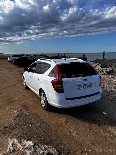 Kia  2009, 168,000 km - 1.4 l - Bakı