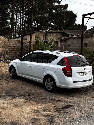 Kia  2009, 168,000 km - 1.4 l - Bakı