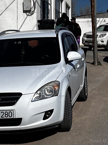 Kia  2009, 168,000 km - 1.4 l - Bakı