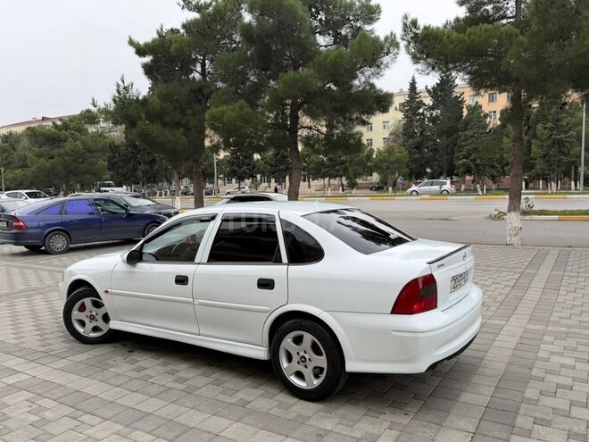 Opel Vectra 2001, 290,000 km - 1.8 л - Sumqayıt