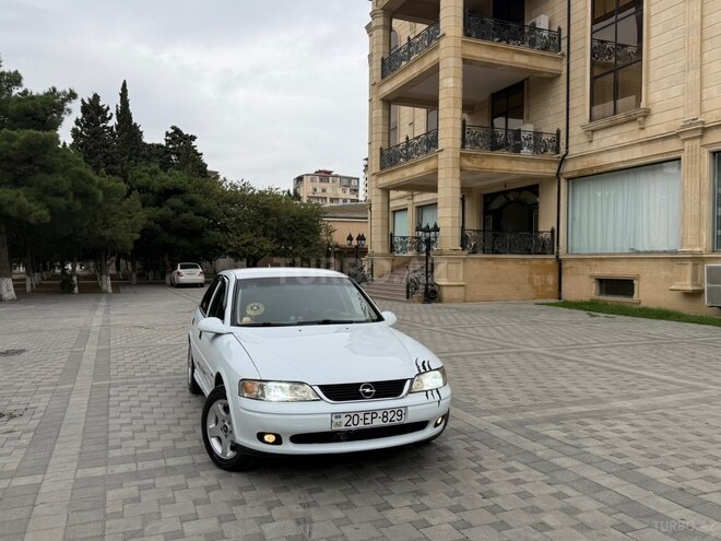 Opel Vectra 2001, 290,000 km - 1.8 л - Sumqayıt