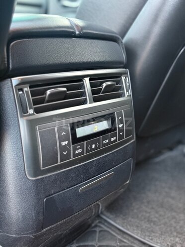 Lexus LX 570 2011, 253,000 km - 5.7 l - Bakı