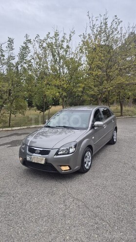 Kia Rio 2011, 300,000 km - 1.4 l - Bakı