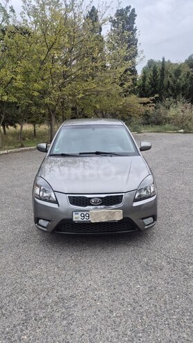 Kia Rio 2011, 300,000 km - 1.4 l - Bakı