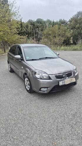 Kia Rio 2011, 300,000 km - 1.4 l - Bakı