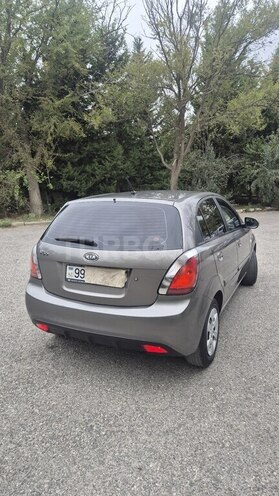 Kia Rio 2011, 300,000 km - 1.4 l - Bakı