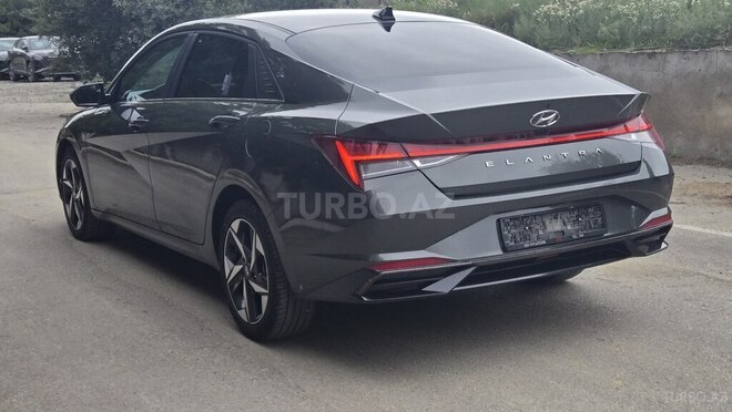 Hyundai Elantra 2022, 70,000 km - 1.6 l - Bakı