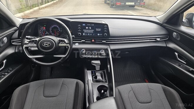 Hyundai Elantra 2022, 70,000 km - 1.6 l - Bakı