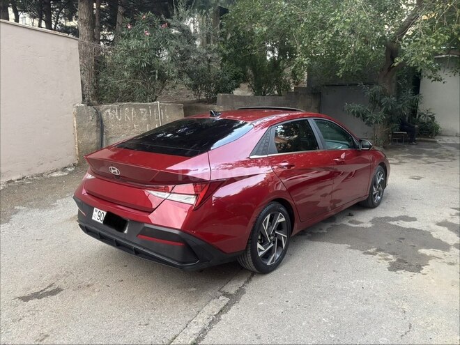 Hyundai Elantra 2024, 8,208 km - 2.0 l - Bakı