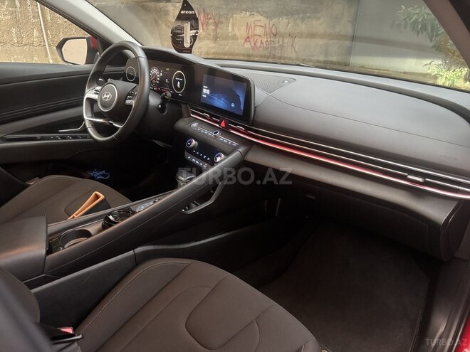 Hyundai Elantra 2024, 8,208 km - 2.0 l - Bakı