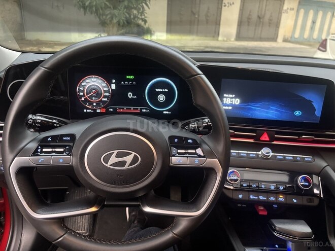 Hyundai Elantra 2024, 8,208 km - 2.0 l - Bakı