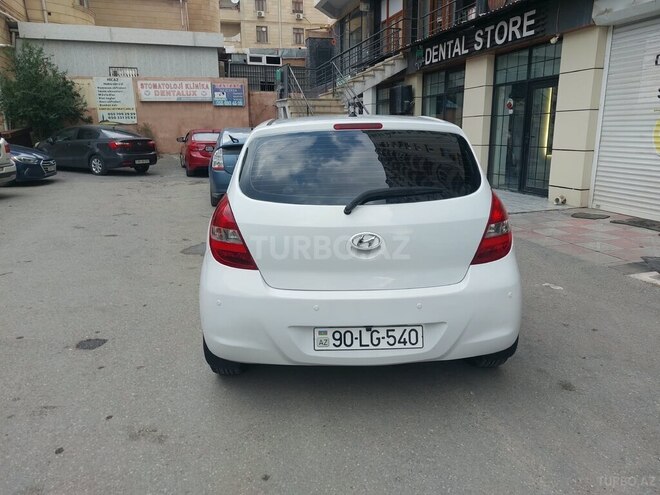 Hyundai i20 2011, 200,453 km - 1.4 l - Bakı