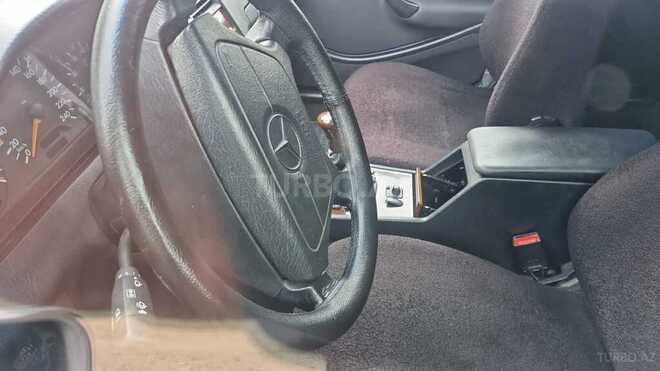 Mercedes C 180 1997, 243,459 km - 1.8 l - Gəncə