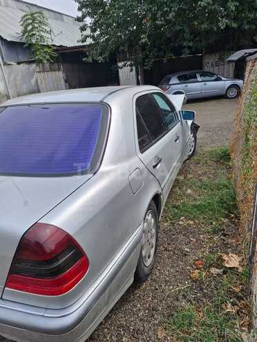 Mercedes C 180 1997, 243,459 km - 1.8 l - Gəncə