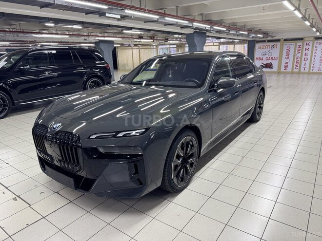 BMW i7 2023, 27,000 km - 0.0 l - Bakı