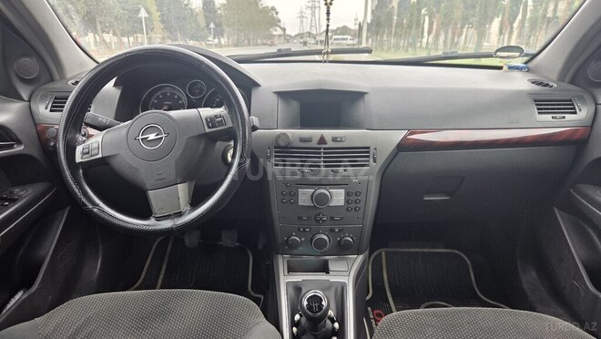 Opel Astra 2005, 273,000 km - 1.4 l - Gəncə