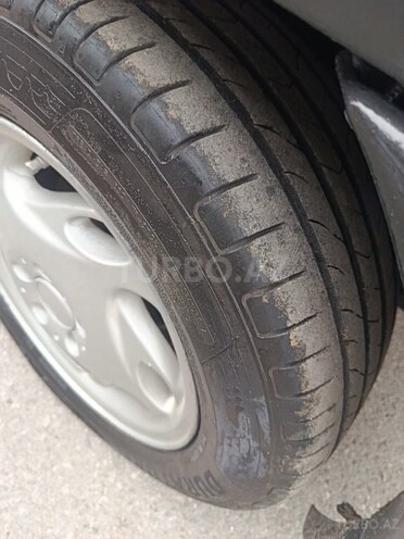 Mercedes  1999, 328,877 km - 2.1 l - Bakı