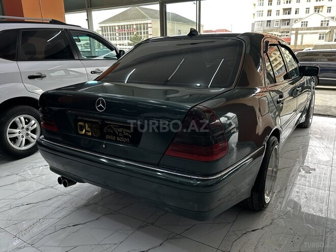 Mercedes C 200 1999, 298,000 km - 2.2 l - Xırdalan
