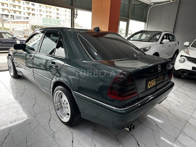Mercedes C 200 1999, 298,000 km - 2.2 l - Xırdalan