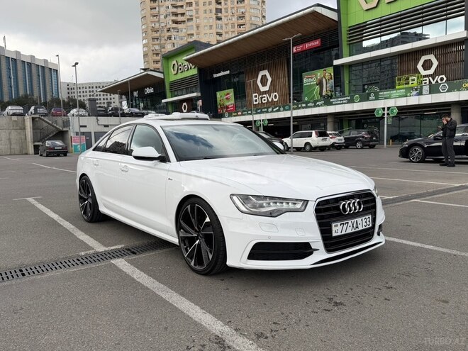 Audi A6 2014, 215,000 km - 2.8 l - Bakı