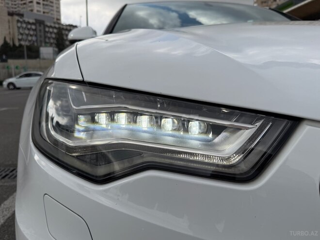 Audi A6 2014, 215,000 km - 2.8 l - Bakı