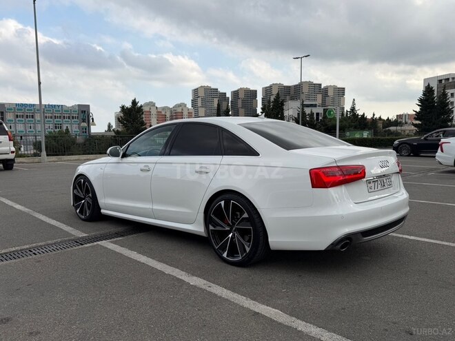 Audi A6 2014, 215,000 km - 2.8 l - Bakı