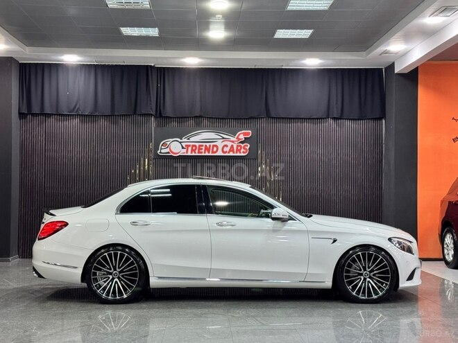 Mercedes C 200 d 2015, 207,000 km - 2.1 l - Xırdalan