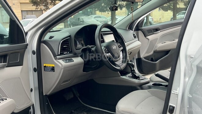 Hyundai Elantra 2016, 126,000 km - 1.4 l - Sumqayıt