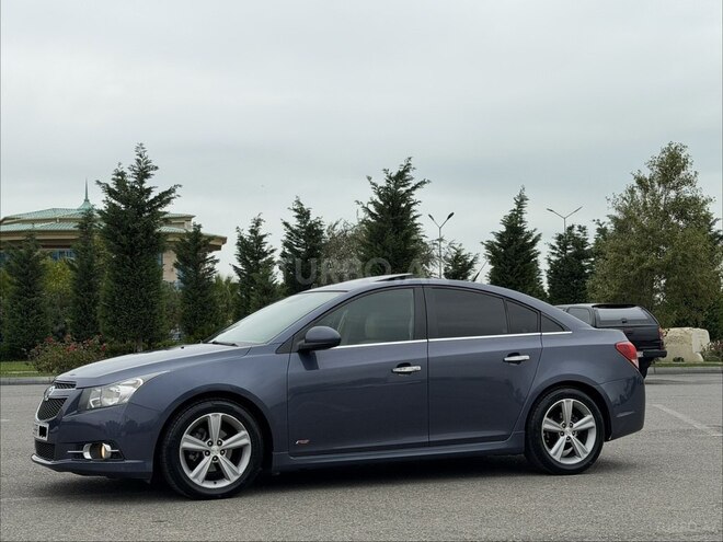 Chevrolet Cruze 2013, 267,000 km - 1.4 л - Sumqayıt