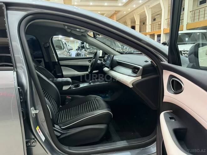 BYD  2025, 3,700 km - 1.5 l - Sumqayıt