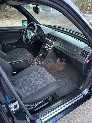 Mercedes C 200 1998, 246,500 km - 2.0 л - Ağdaş