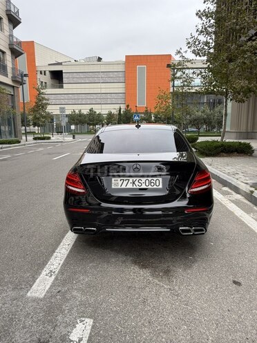 Mercedes E 300 d 2016, 188,676 km - 2.0 l - Bakı