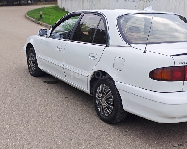 Hyundai Sonata 1995, 68,989 km - 2.0 l - Tovuz