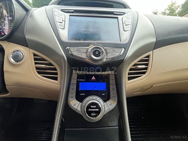 Hyundai Elantra 2013, 146,800 km - 1.8 l - Bakı