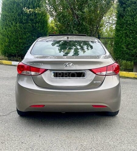 Hyundai Elantra 2013, 146,800 km - 1.8 l - Bakı